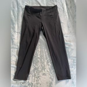 Hi there two pair PRANA yoga capri pants WORN ONCE Thank you, Maureen.